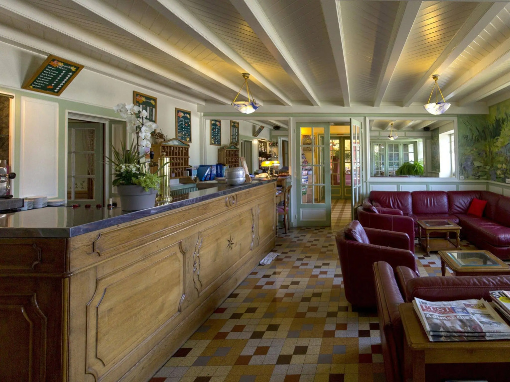 Hôtel le Pré Serroux