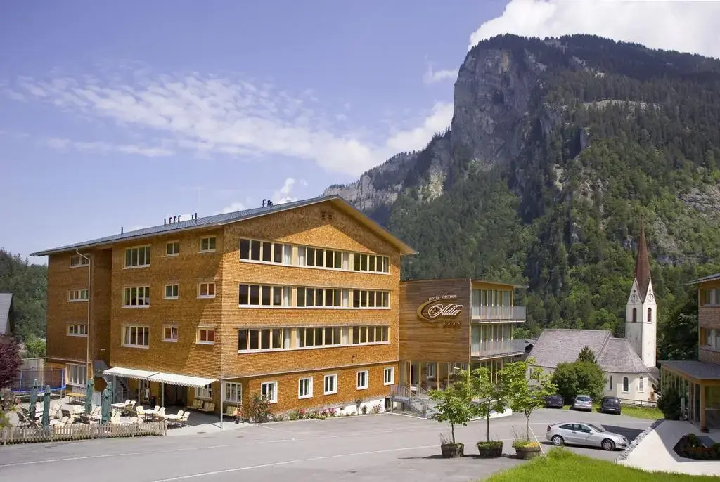 Hotel Adler
