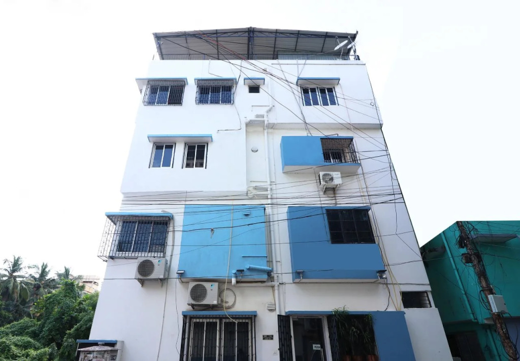 Verb Inn By OYO Rooms