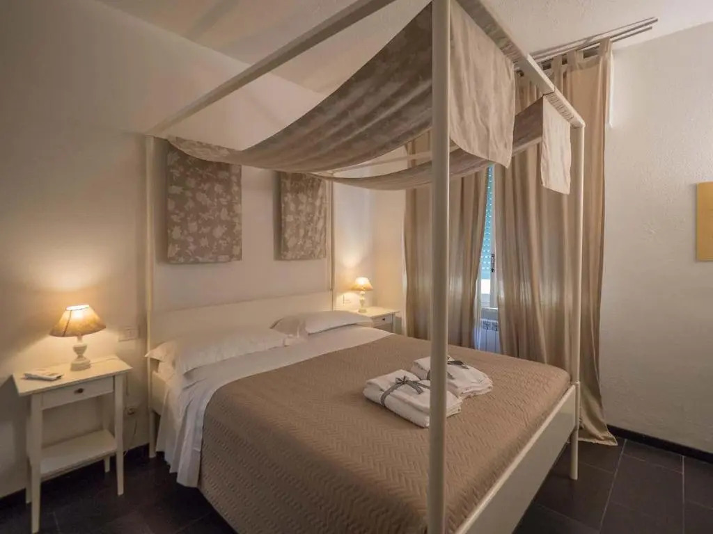 Sciacchetrà Apartment with AC