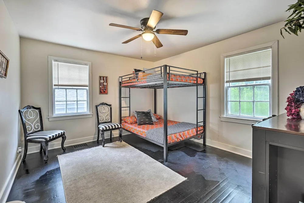 'birmingham Beauty' w/ Yard ~ 5 Mi to Dtwn!