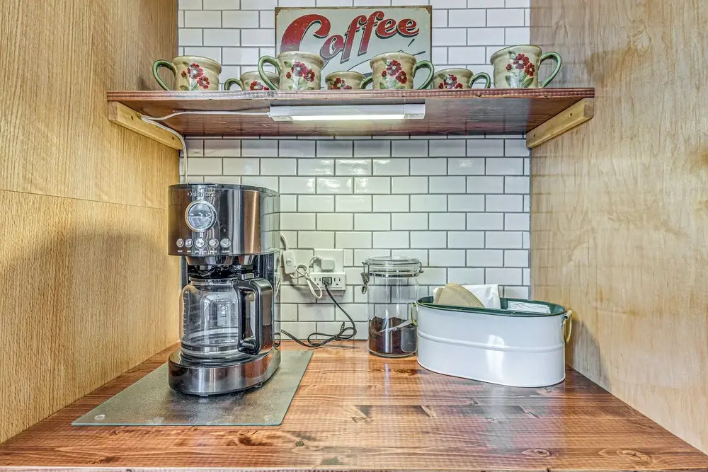 Charming Ruidoso House w/ Deck & Mountain Views!