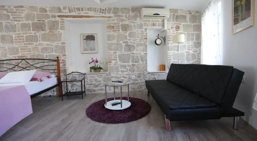 Dani Central Apartment- Heart of Split Stay