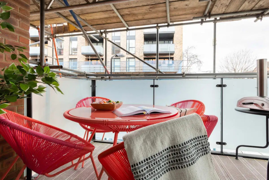 The Hoxton Docks - Modern & Bright 1BDR Flat With Study Room & Balcony
