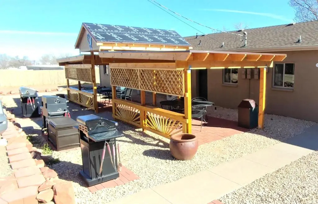 Lake Powell Motel & Apartments