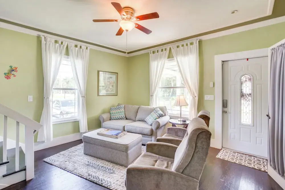 < 1 Mi to Downtown Fort Myers: Tranquil Retreat