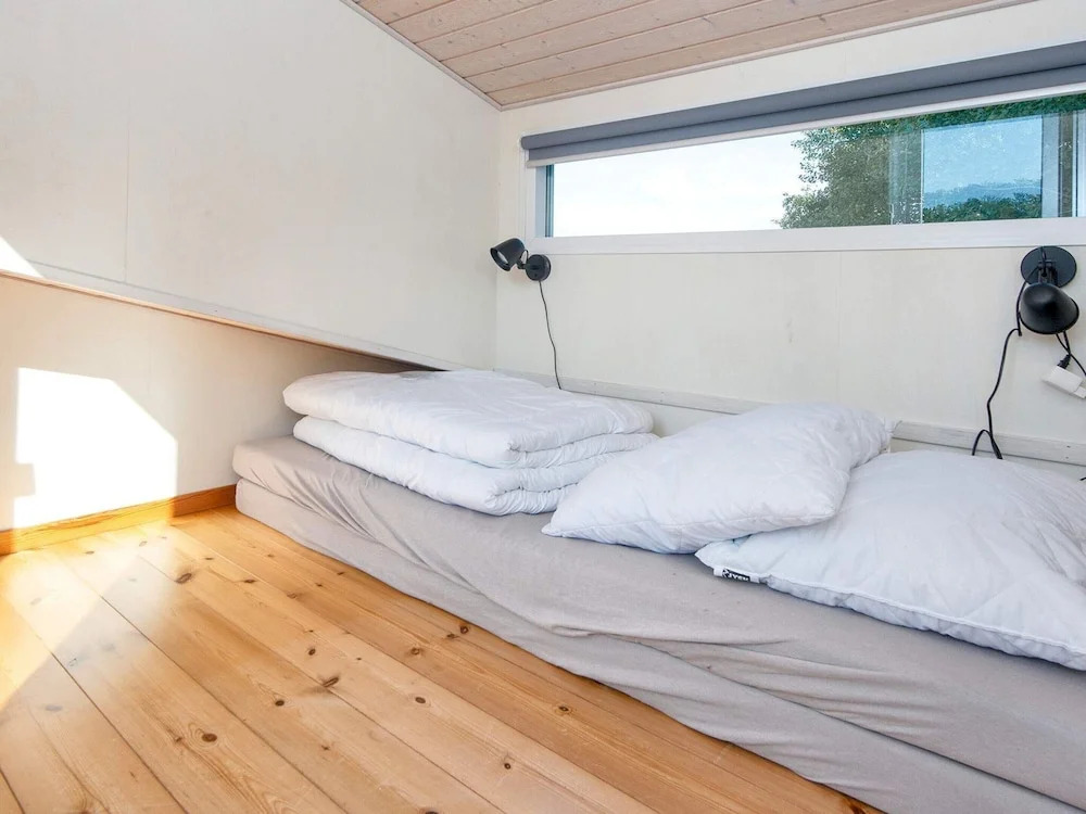 Great cabin in camping resort