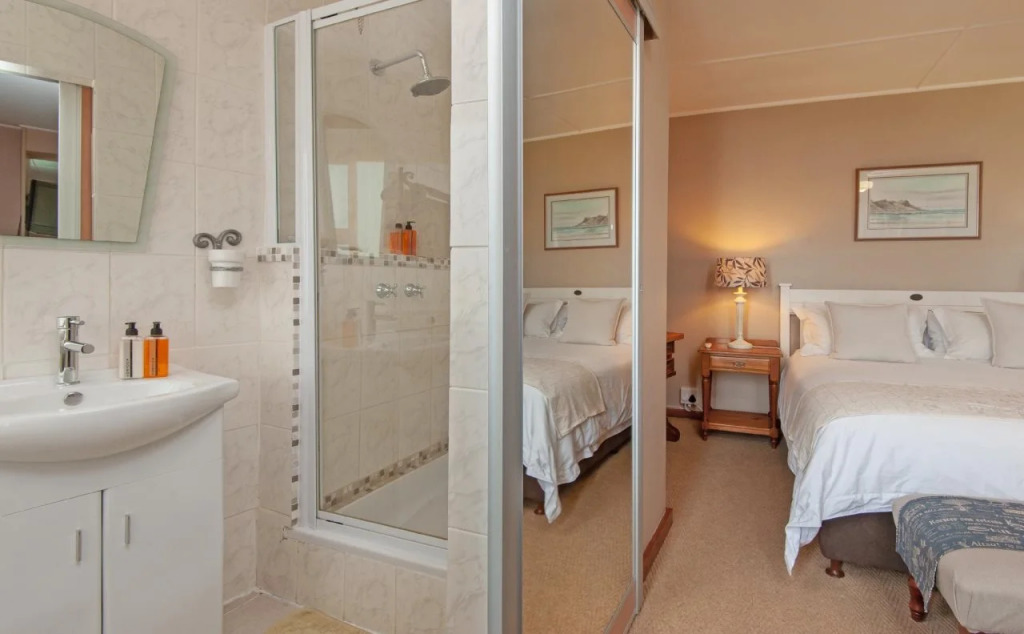 18 On Kloof Guest House