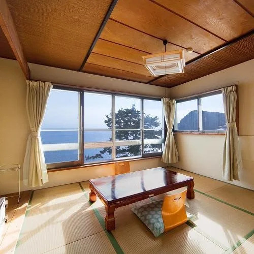 Hoshi Hotel