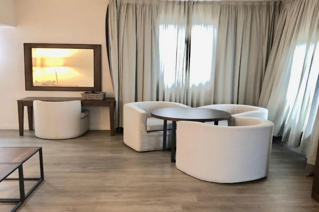 Droushia Heights Hotel