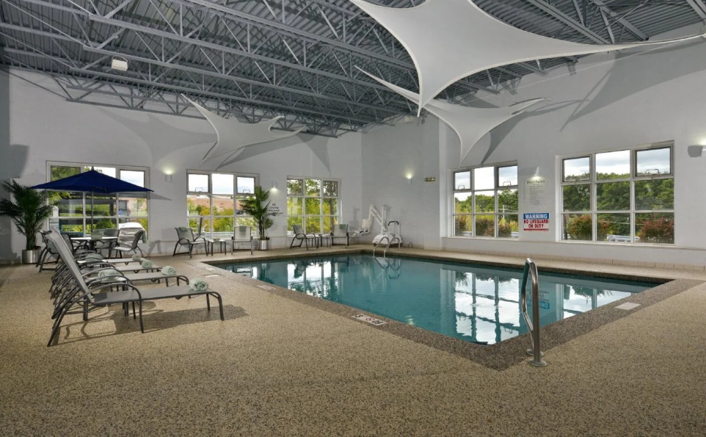 Holiday Inn Express Boston - Milford by IHG