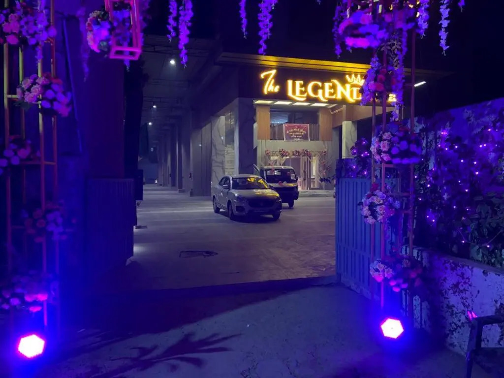 Hotel The Legend