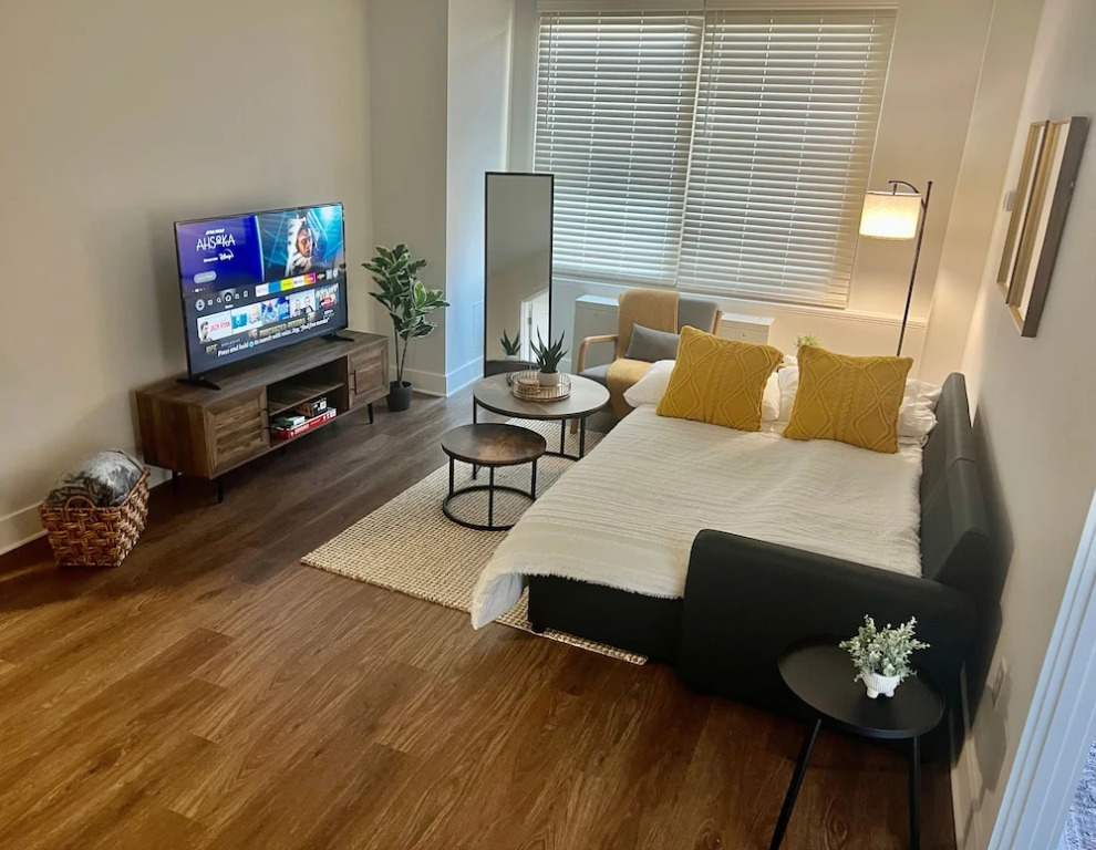 ComfyGetaway by DC,Metro,Airport