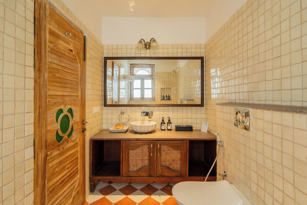 Elivaas Amayah Neer Serene 3BHK Villa