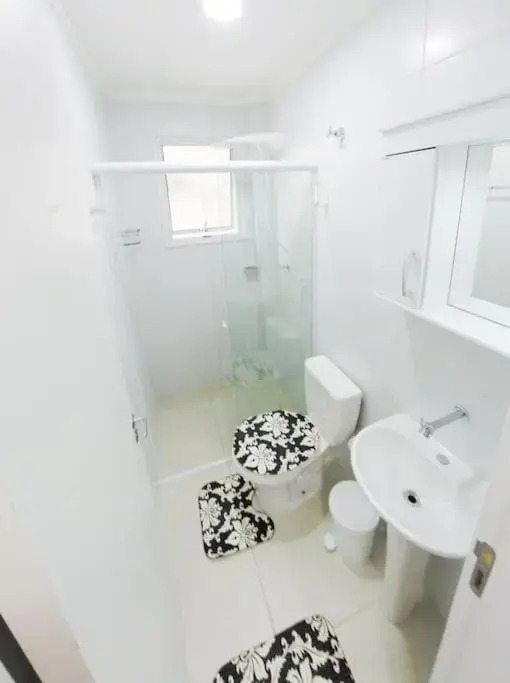 Varanda Gourmet, 05 piscinas, Elevador e Wi-Fi no Condomínio Passaredo