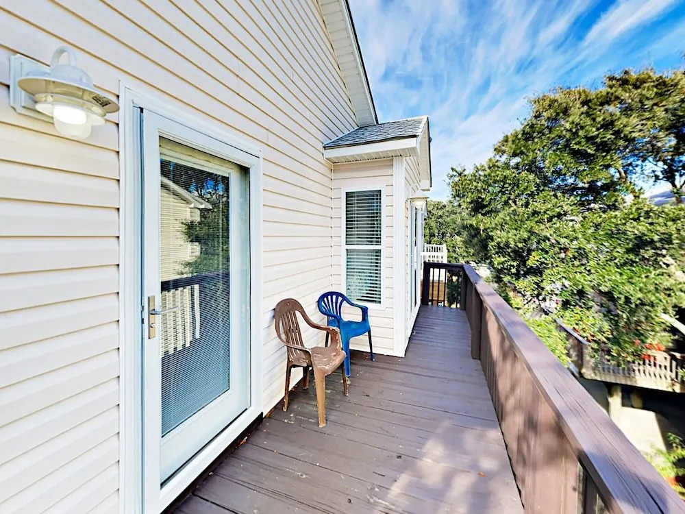 S Kings #1158 - 7 Br Home