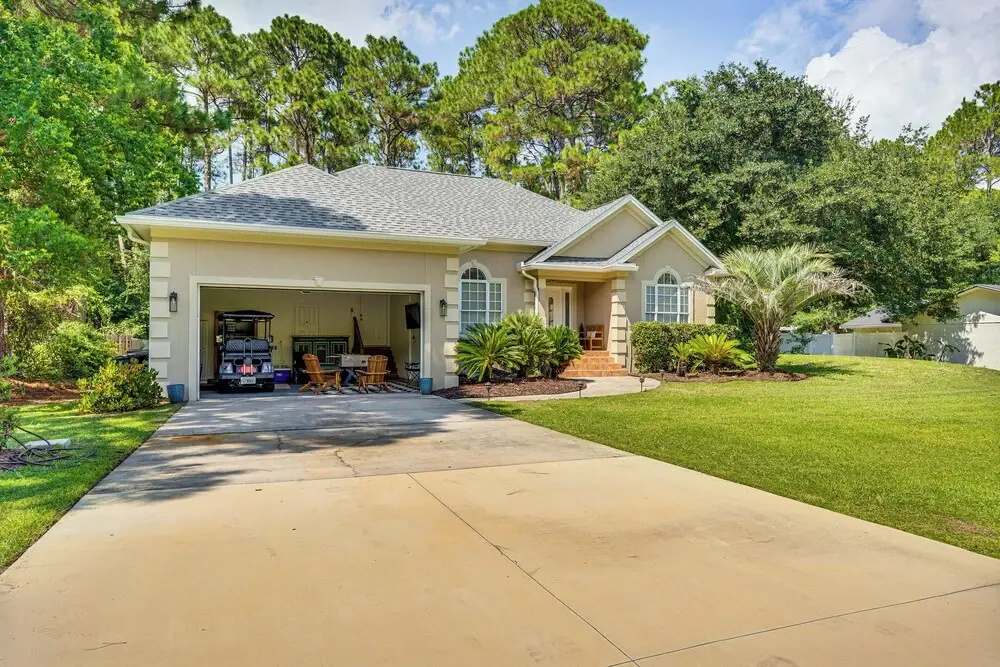 30A Poolside Oasis: 2 Mi to Beach & Boat Access