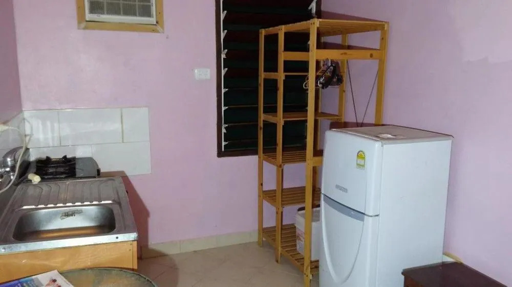 Blue Pango Motel - Hostel