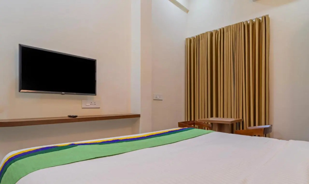 Itsy Hotels Avani Stays, Vyttila, Kochi