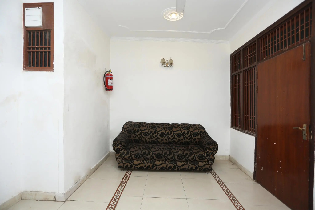 OYO 26771 Hotel Lotus Inn