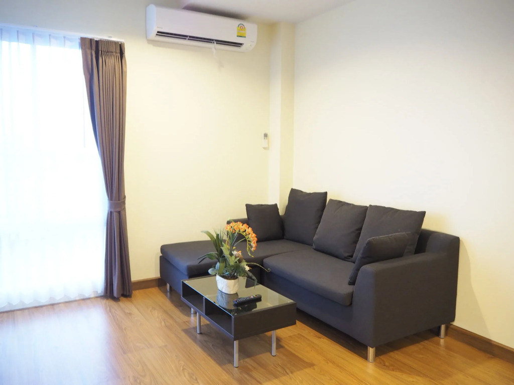 Suksomboon Hotel