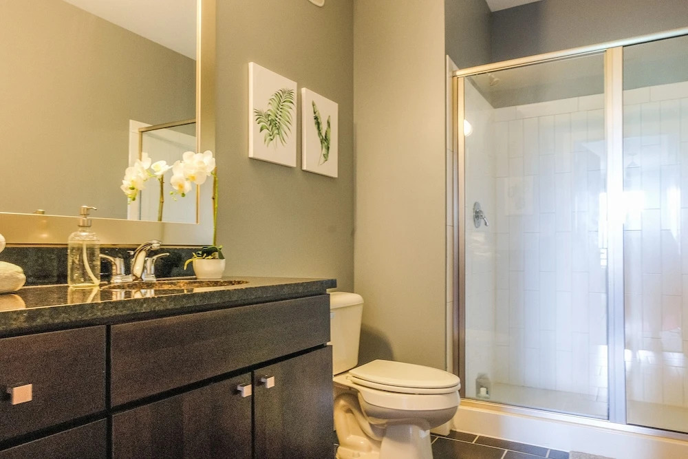 Waterfront Apartments by Frontdesk