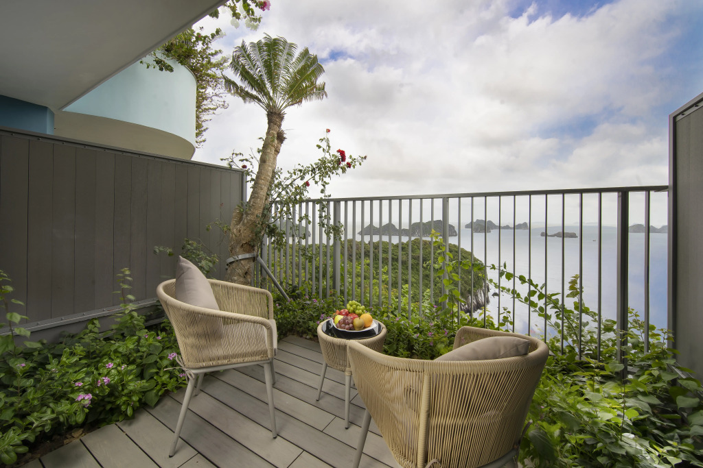 Flamingo Lan Ha Bay Resort