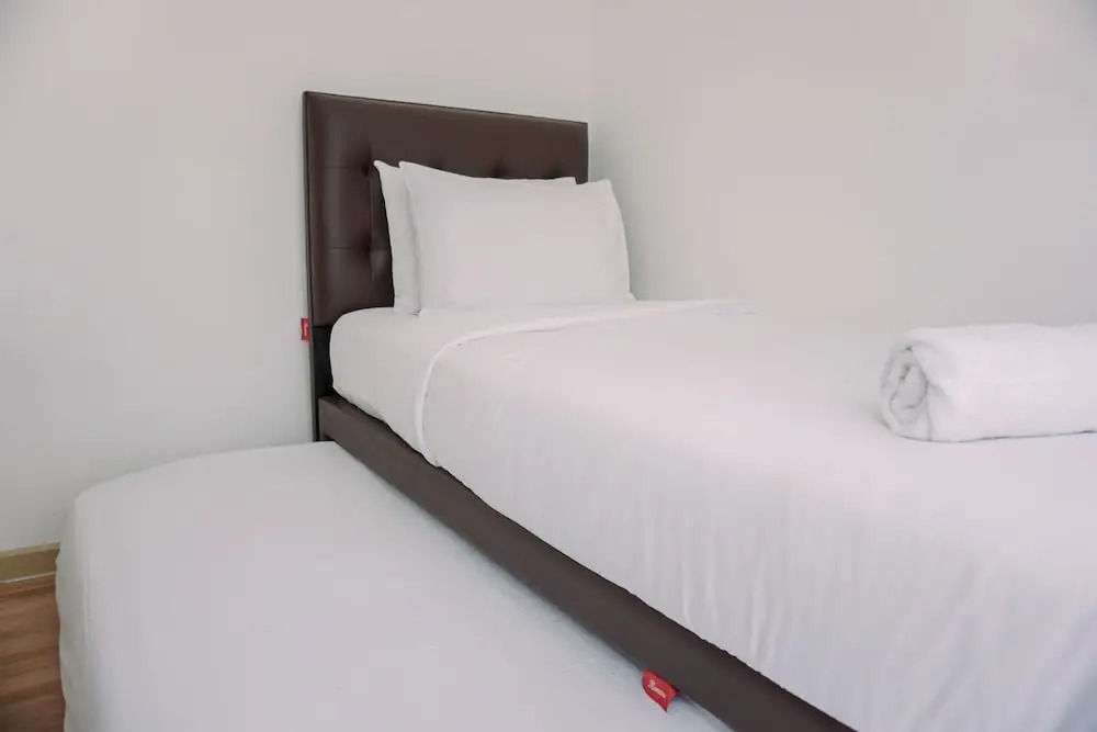 Modern Look 2Br Apartment M-Town Residence