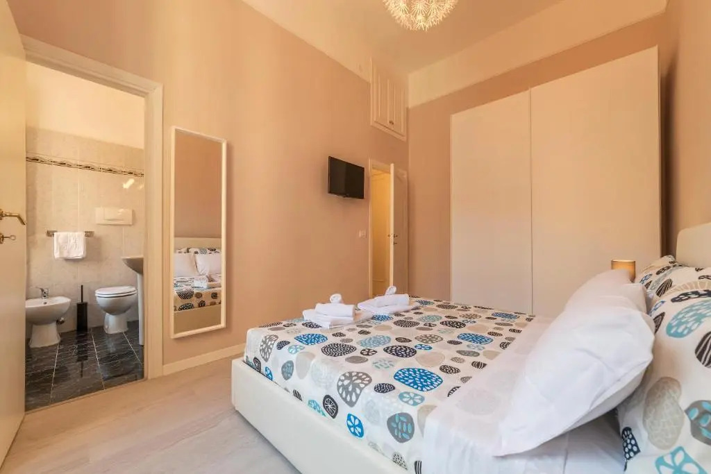 Castelfidardo Apartment - Charme Homes