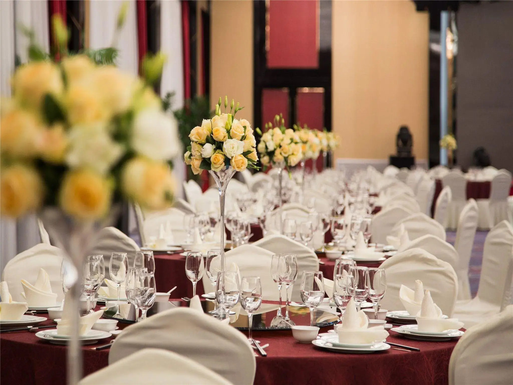Yiwu Zhonglian Kaixin Hotel