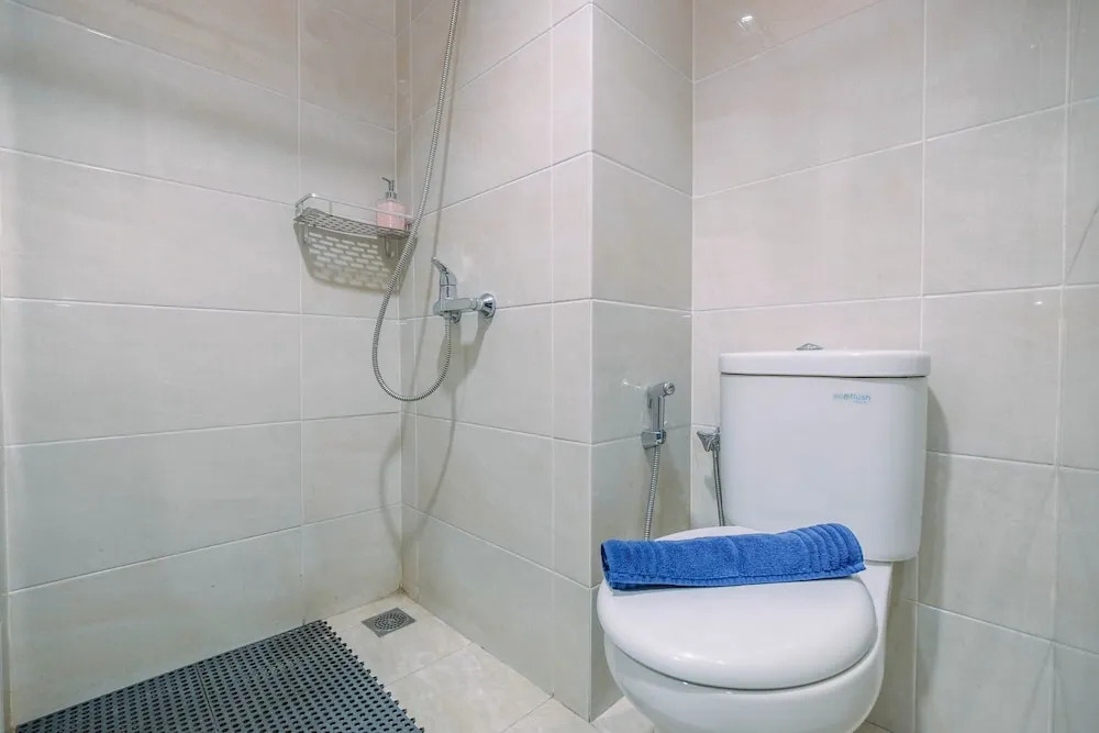 Stylish and Cozy Studio Mustika Golf Apartment