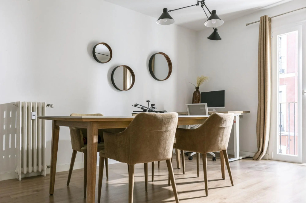 Modern & Chic 2BR/2BA apartment in trendy Chueca