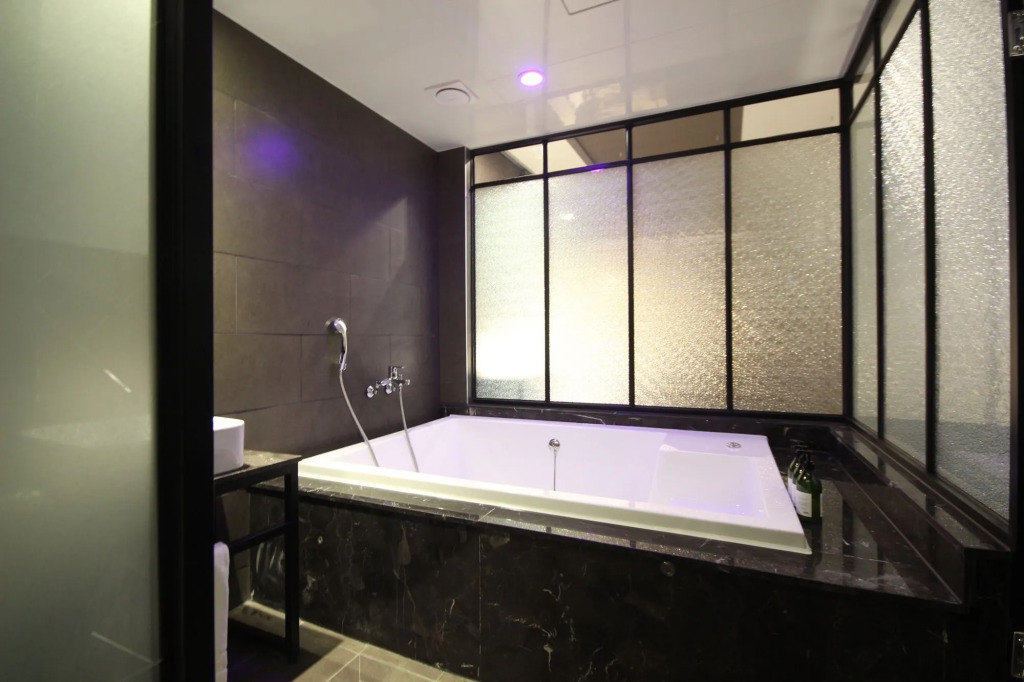 2 Heaven Hotel Songdo