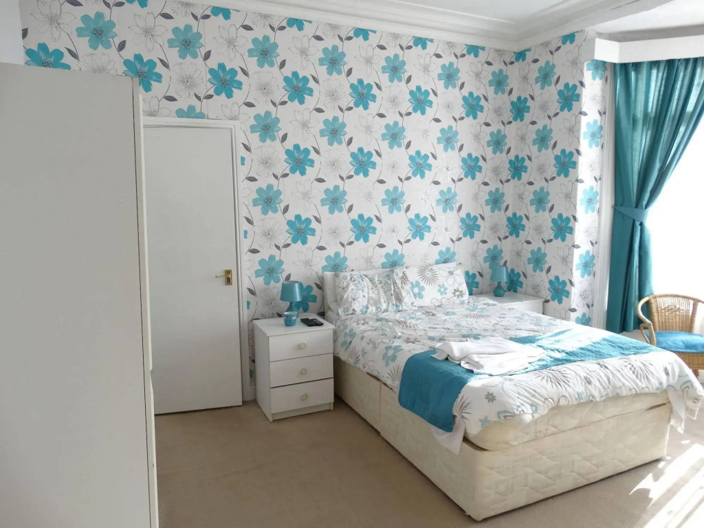 Carlton Residence