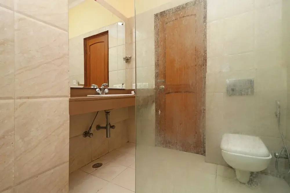 Birdhouse Residency By OYO Rooms