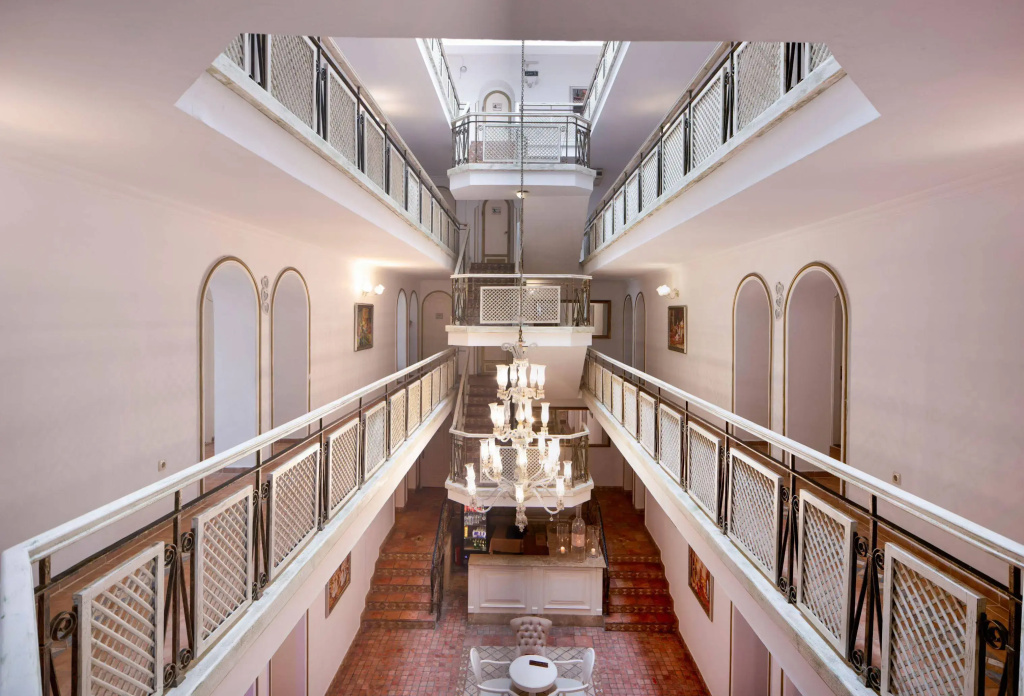 Adalya Port Hotel