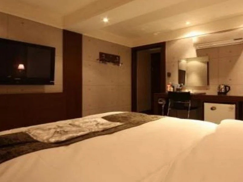 Jongno Abueson Hotel