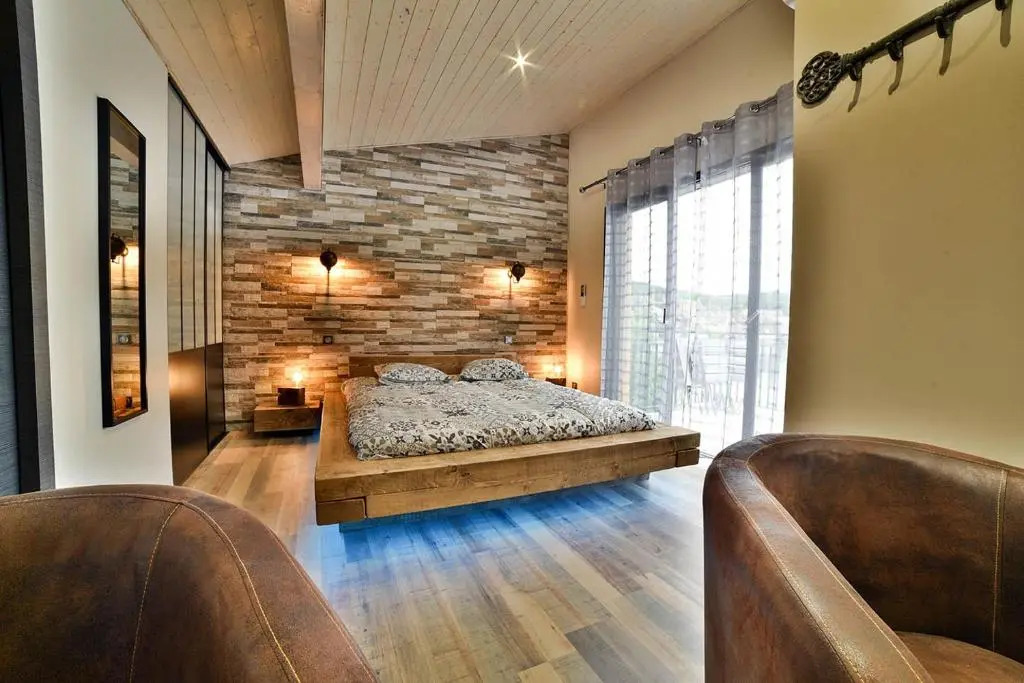 LES TANNERIES Meilleures vue sur la rivière Chambres climatisées