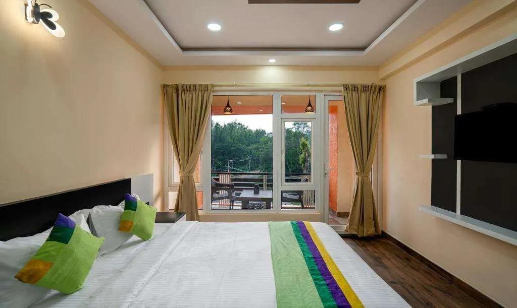 Treebo Sky Vista Suites with Hill View