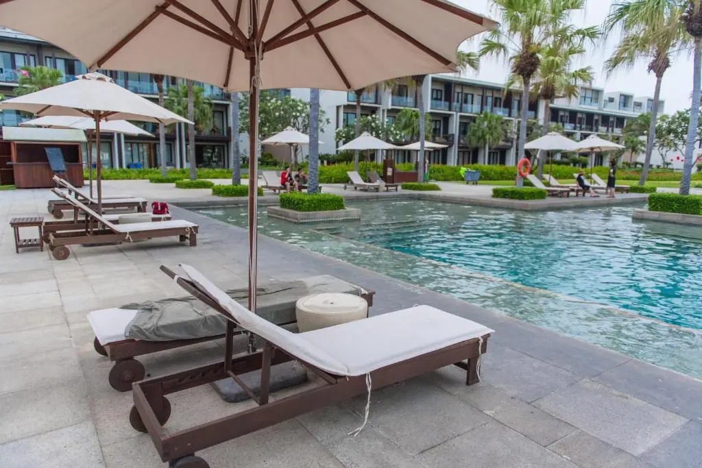 Beachfront villa 3bedrooms romantic for honeymoon