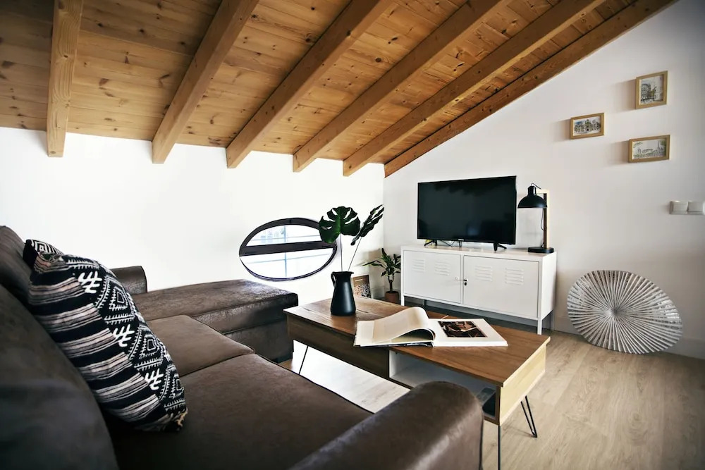 Le Loft Center