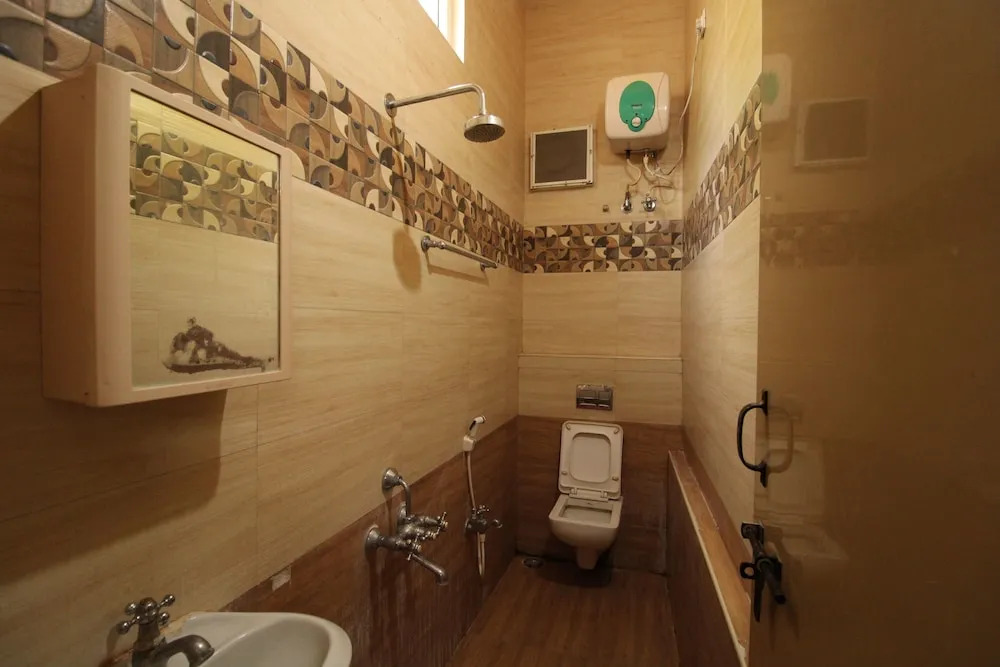 Sibi Lodge