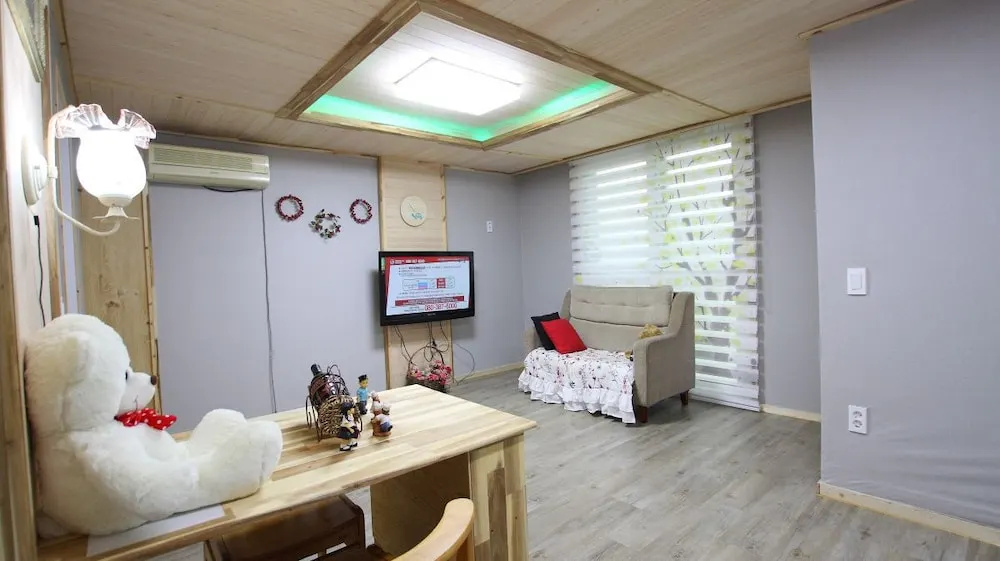 Gyeongju KB Pension