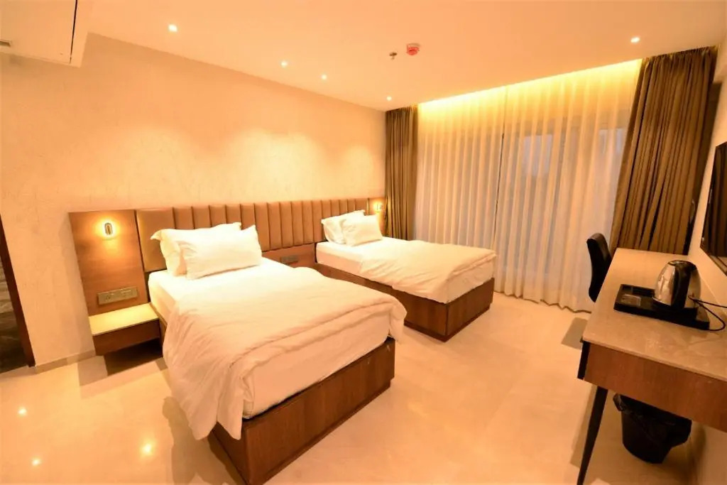 Anupam Hotel