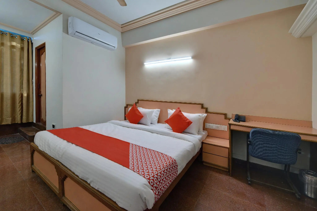 Hotel O Jamalpur Ahmedabad Formerly Hotel Peace