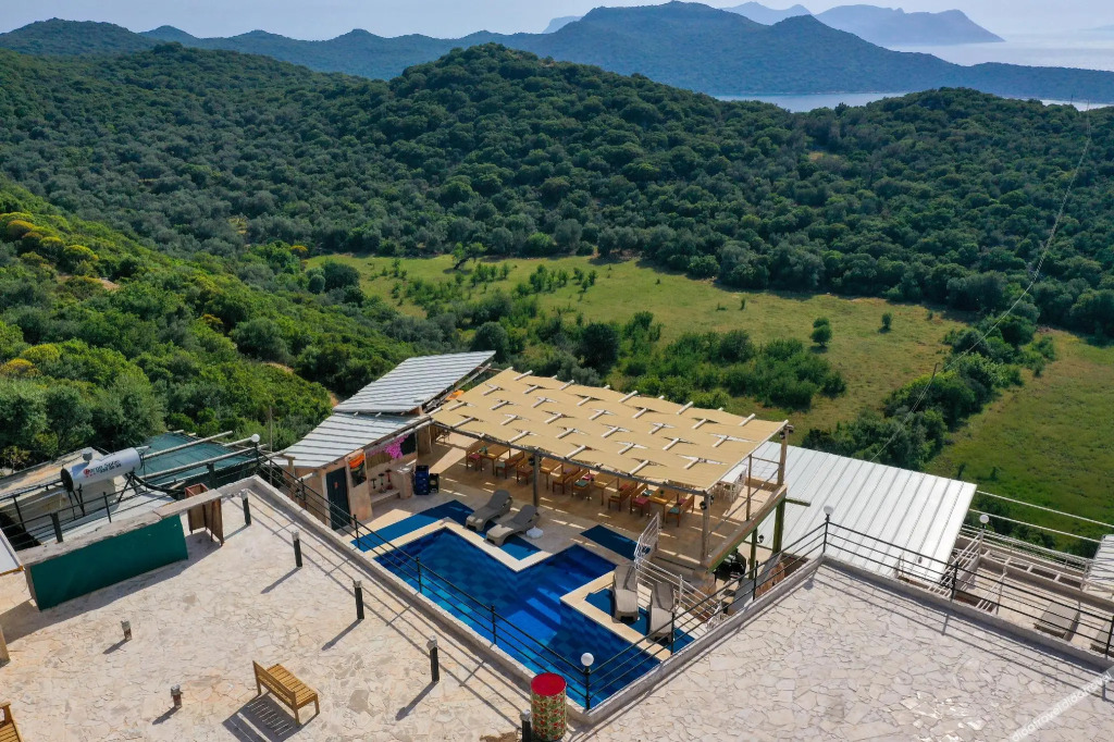 Mojo Boutique Hotel
