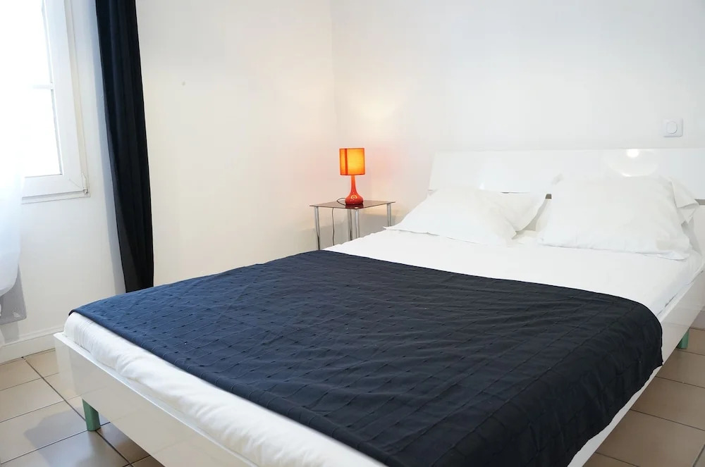 Immoservice33 Les Deux Tours La Rochelle