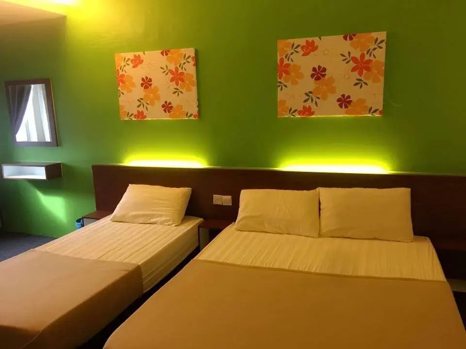 Ilyasa Hotel