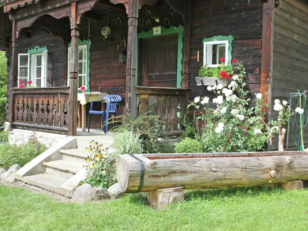 Peaceful Cottage near Ski Area in Gmünd