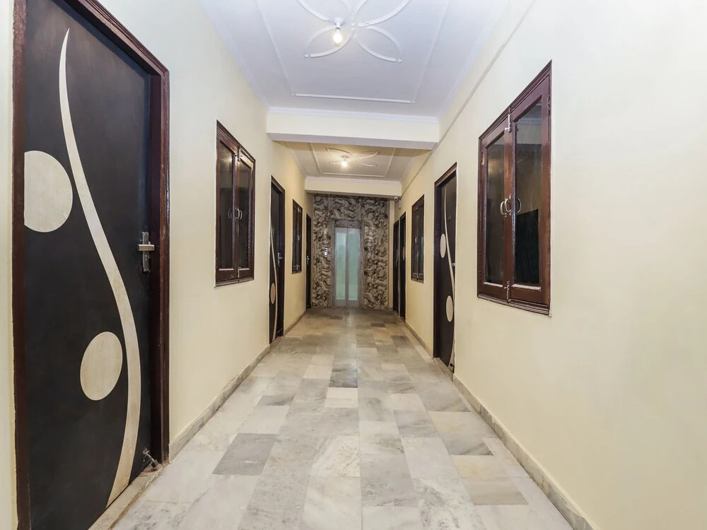 SilverKey Executive Stays 27892 Shanti Complex